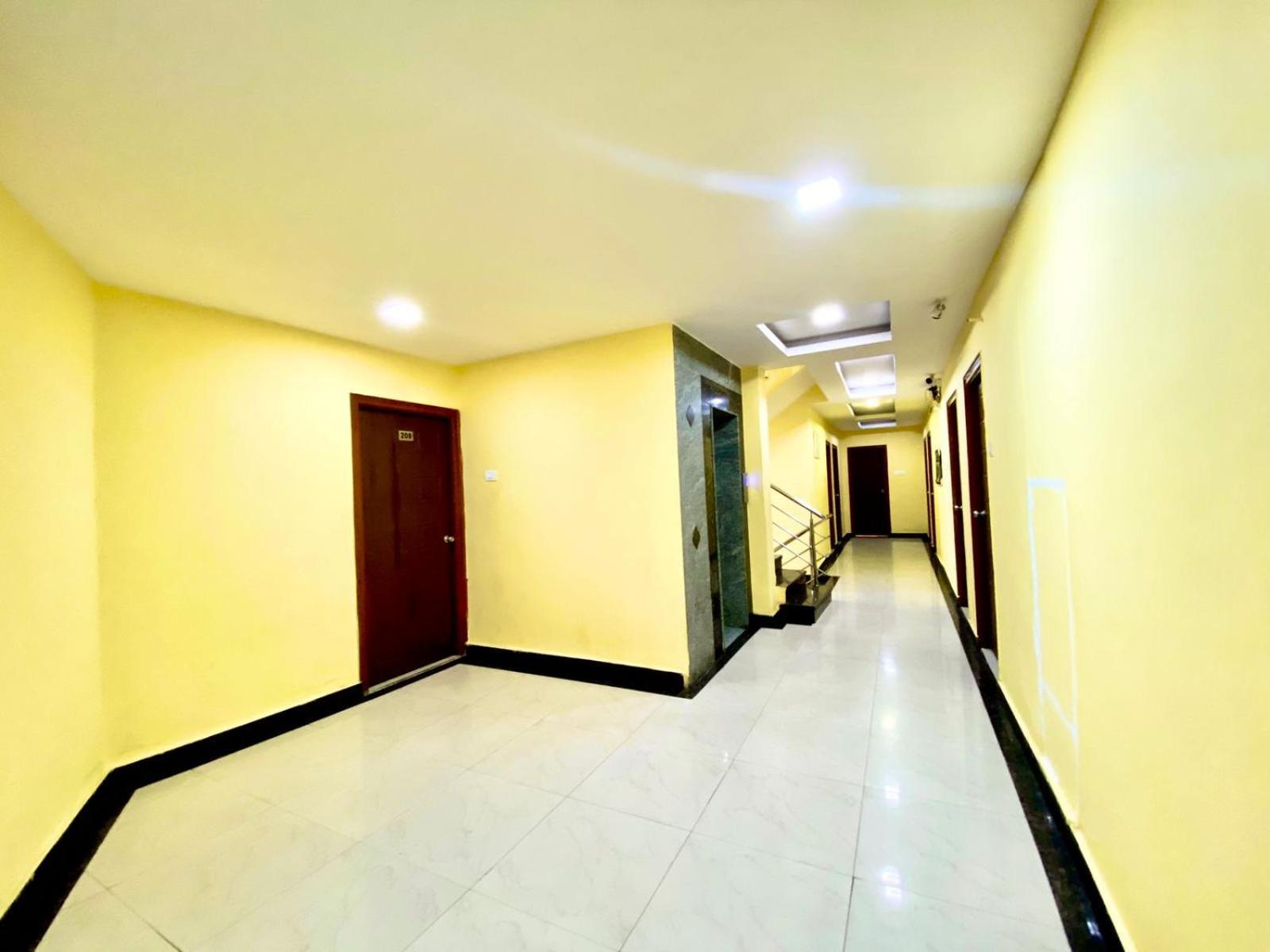 Hotel Sky Park Shamshabad Exterior foto